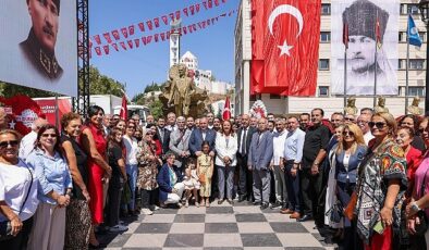 30 Ağustos Zafer Bayramı Kutlamaları Çelenk Sunumu ile Başladı
