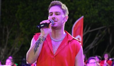 Kemer’de Zafer Bayramı coşkusu