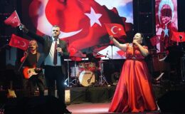 Tuğçe Kandemir Saray’ı salladı