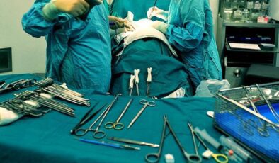 Ashton-under-Lyne Hastanesinde Ameliyat Sırasında Yaşanan Cinsel İhlal İddiası: Disiplin Soruşturması Başlatıldı