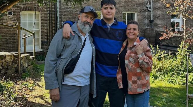 Başar Arhan’ın Aktörlük Yolculuğu: Aile Boyunca Süren Bir Hayal