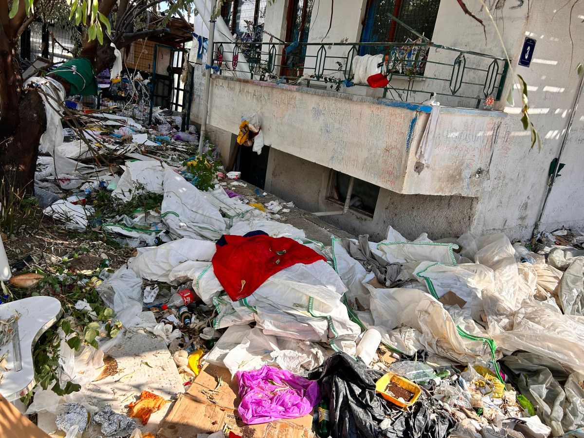 Derbent Sokak’ta Koku ve Gerginlik: Mahalle Bıktı, Yetkiler Çözüm Diyor