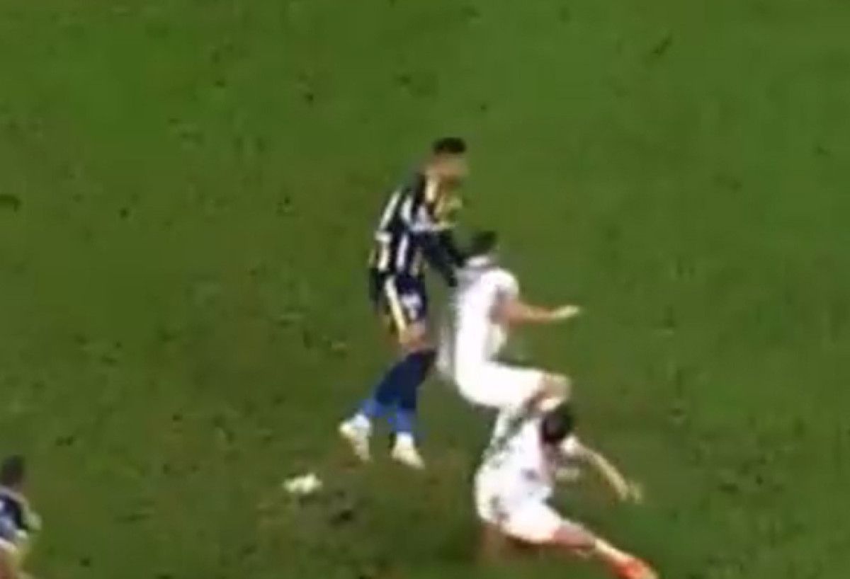Fenerbahçe-Alanyaspor Maçındaki Hakem Kararları Üzerine Uzman Yorumları ve Anlık Değerlendirmeler