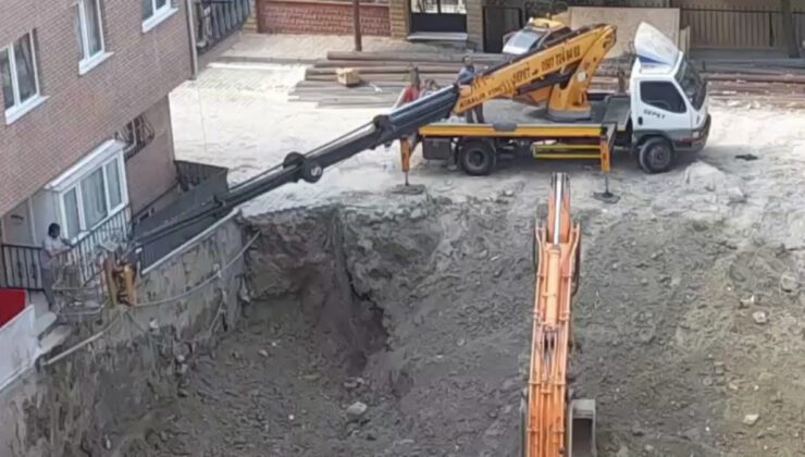 İnşaat Alanında Köprü Gibi Geçici Giriş: Vinç ve Demirlerle Sağlanan Erişim Olayı