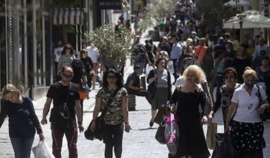 Miçotakisin Vergi Destek Paketi: Aileler ve Emekliler için Yeni Adımlar