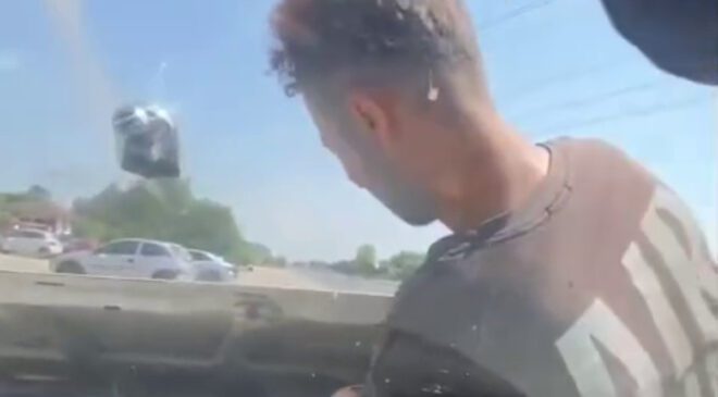 Motorun İçine Binip Ses Dinleyen Sürücü Sokağa Daldı: Polis Arama İçin Çalışma Başlattı