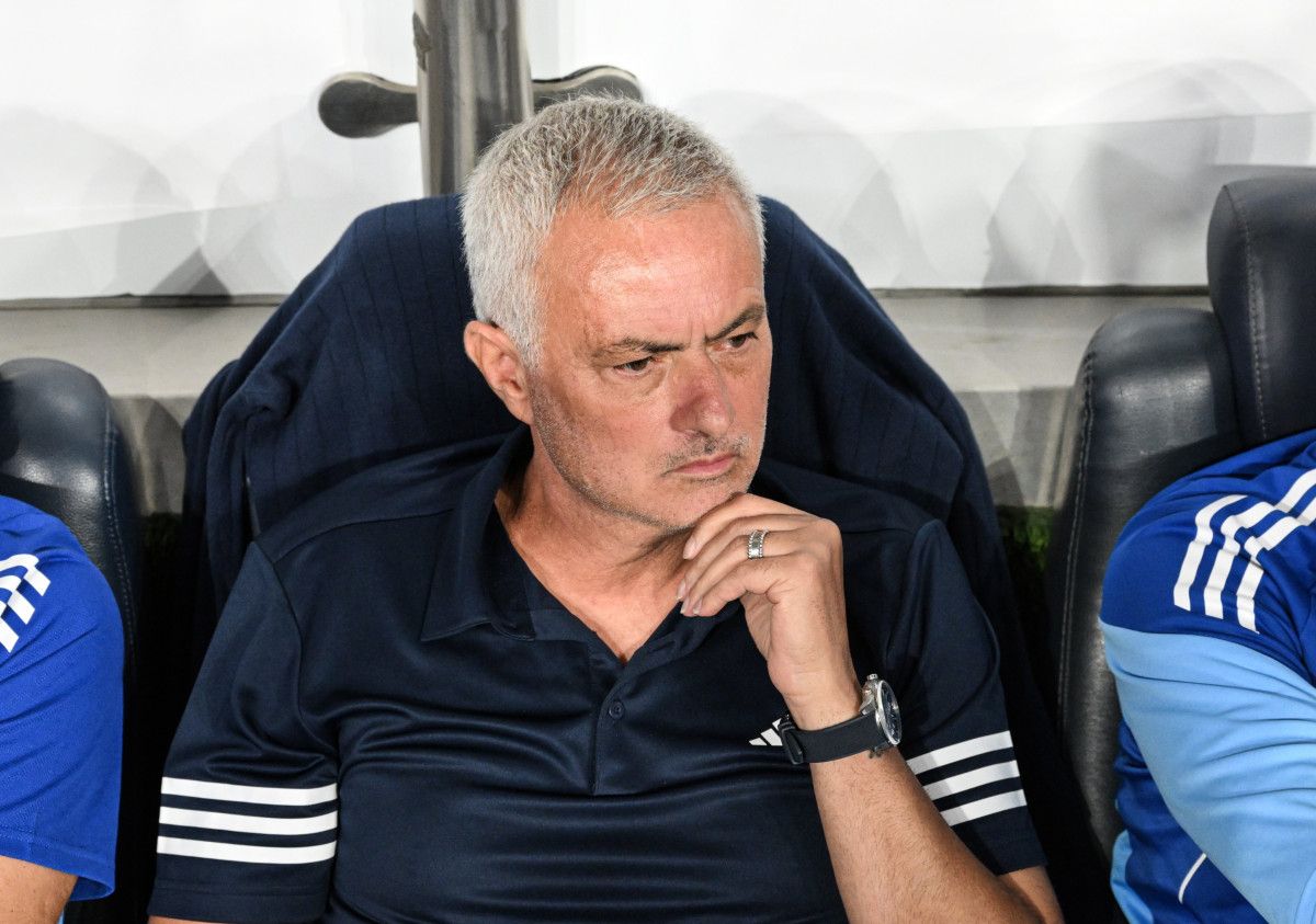 MOURINHO'NUN BENFİCA İDDİALARI VE SÜRGÜNÜN ARDINDAN FENERBAHÇE'YE DÖNÜŞÜNÜN GÖRÜŞLERİ