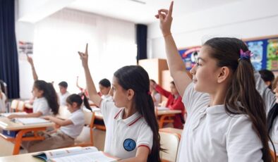 Okul Entegrasyonunda Ücretsiz Öğün Girişimi: Devlet Okulları İçin Yeni Bir Hak ve Gerekçe