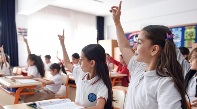 Okul Entegrasyonunda Ücretsiz Öğün Girişimi: Devlet Okulları İçin Yeni Bir Hak ve Gerekçe