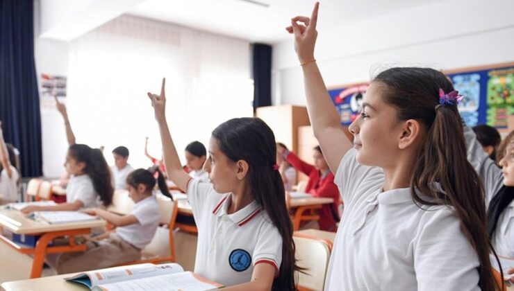 Okul Entegrasyonunda Ücretsiz Öğün Girişimi: Devlet Okulları İçin Yeni Bir Hak ve Gerekçe