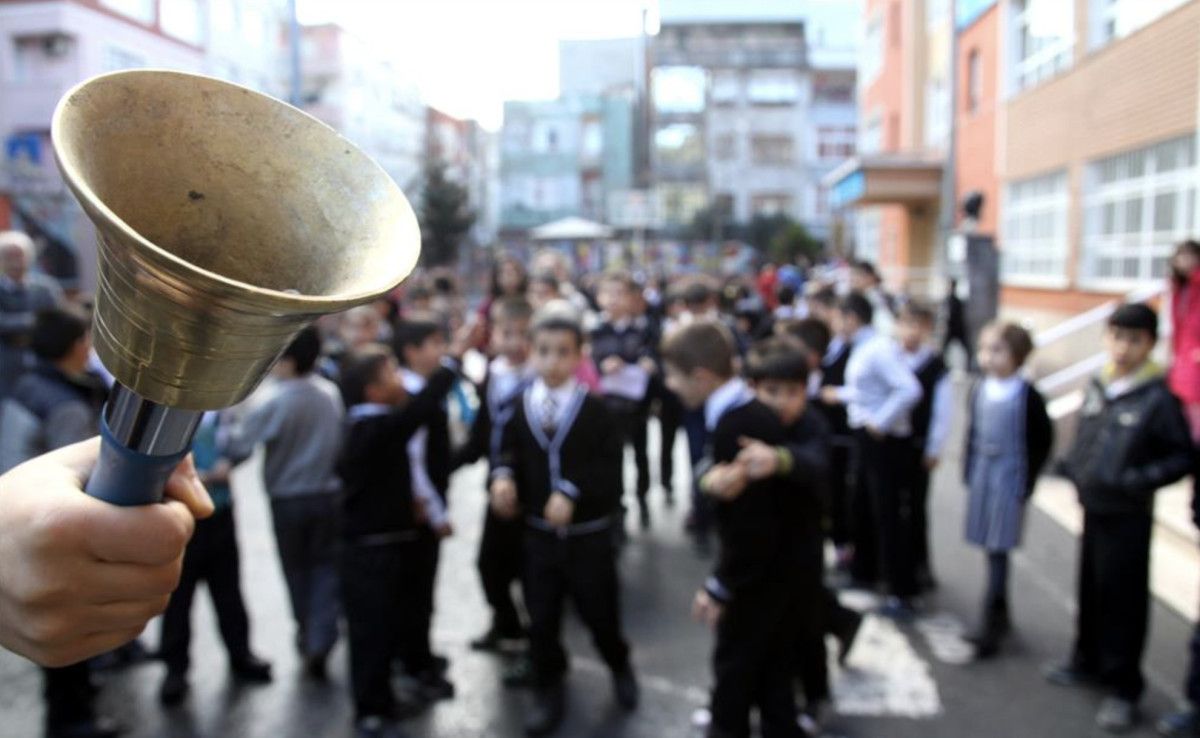 Okulların Yeni Yılı: Müfredat Değişiklikleri ve Dijital İçeriklerle Destek