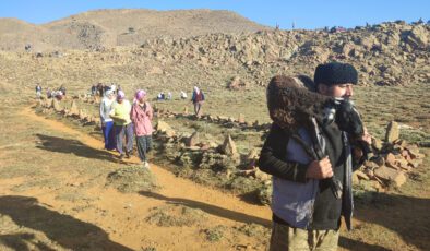 Sandıras Dağı Zirvesinde Kartal Gölü ve Eren Günü Gelenekleri Yeniden Yaşatıldı
