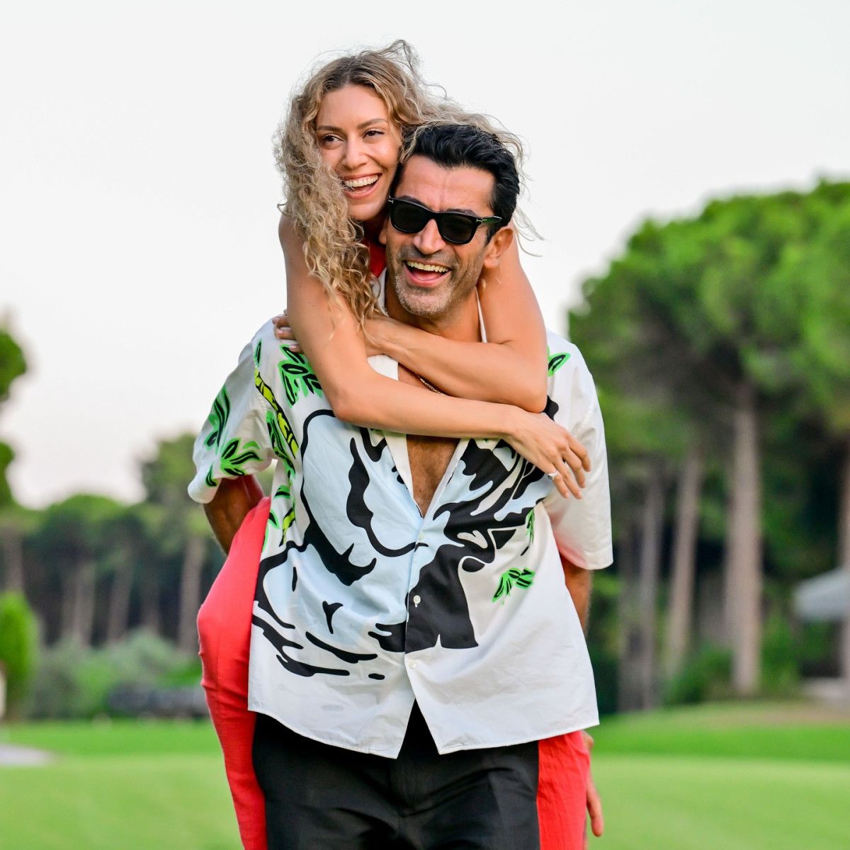 Sinem Kobal ve Kerem Kobal: Ailesel Mutluluk ve Kariyer İçin Yeni Kareler