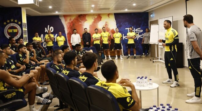 Tedesco’nun Fenerbahçe Ruhu: Hızlı Başarı İçin Net Mesajlar ve Yeni Sistem Planı