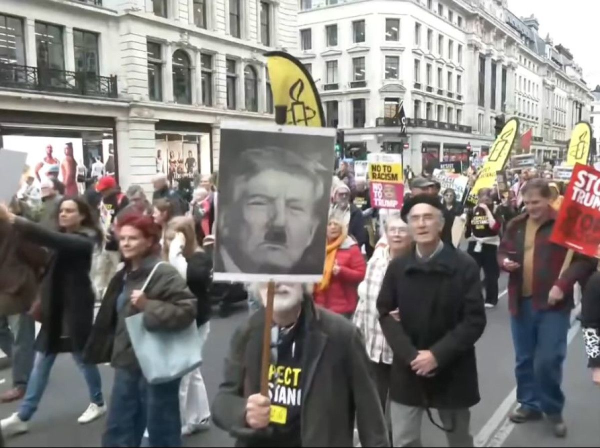 Trump'ın Uluslararası Ziyaretine Yansıyan Protestolar ve Siyasi Gösterimler