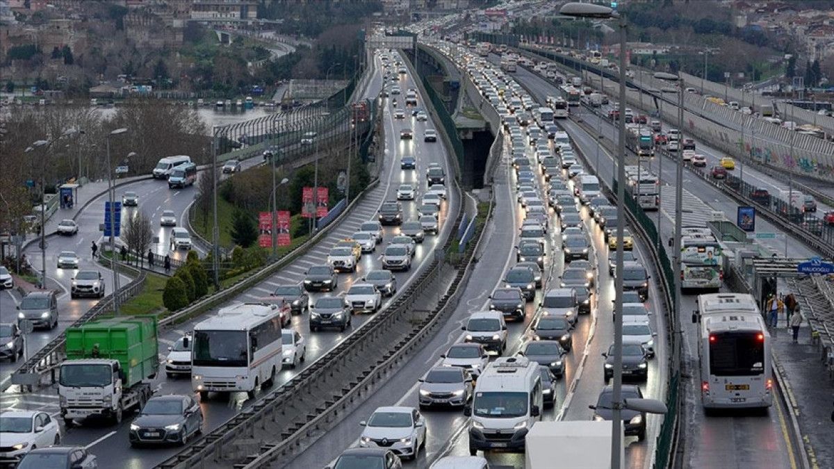 TÜİK: Ağustos ayında trafiğe kaydı yapılan araçlar ve stoklar detayları