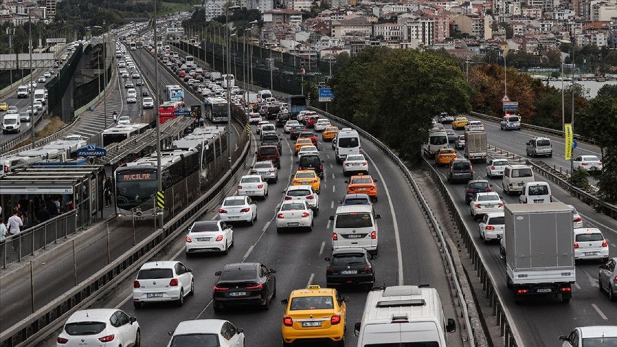 TÜİK: Ağustos ayında trafiğe kaydı yapılan araçlar ve stoklar detayları