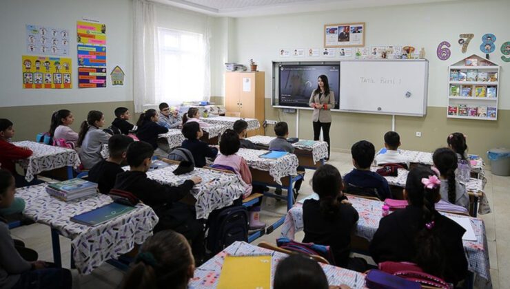 Yeni Eğitim Yılında Yeşil Vatan Bilinci ve Erdemli Nesiller İçin Yol Haritası