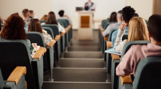 YÖK: Üniversiteye Başka Programlara Yerleşim ve Silme İşlemleri Ayrıntılı Analiz Edildi